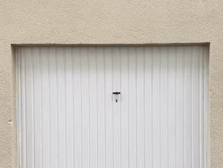 parking/box 13 m² sainte-adresse