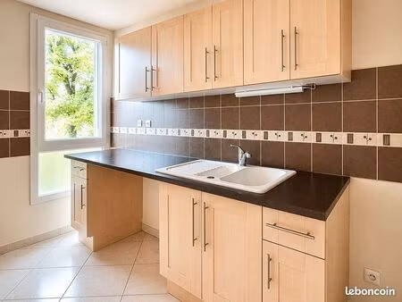 appartement 3 pièces 55 m²