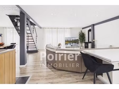 maison 4 pièces 134 m²