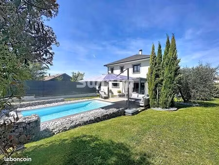 maison 4 pièces 127 m²