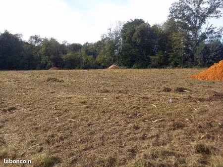 terrain 892 m² gouy