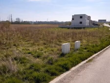 terrain 779 m² roumare