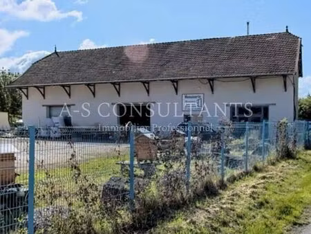 local d'activite 282 m² saint genix sur guiers