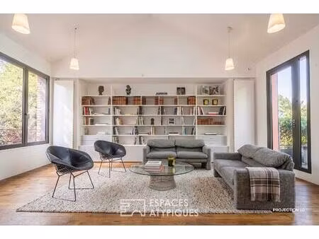 maison individuelle à réinventer avec garage  terrasse et sous-sol total