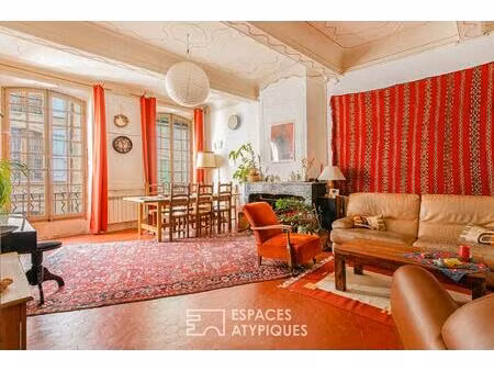 la maison de village et son joli jardin au pays des lavandes