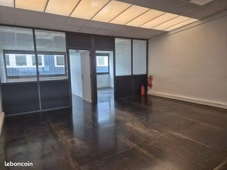 bureaux  entrepôt 173 m² annecy