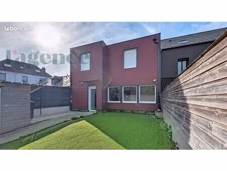 maison de ville 7 pièces 138 m²