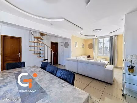maison 6 pièces 106 m²