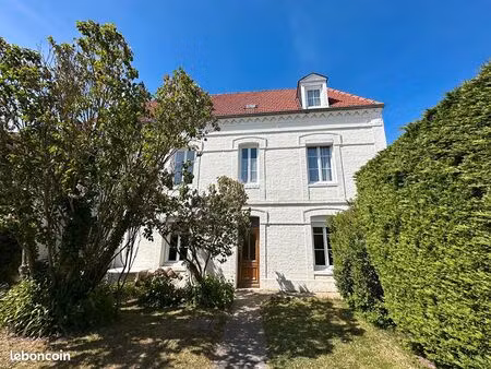 maison 7 pièces 136 m²