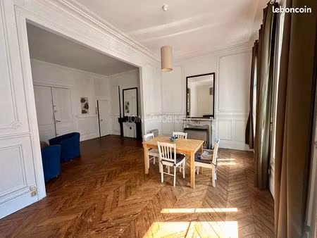 immeuble 8 pièces 185 m²