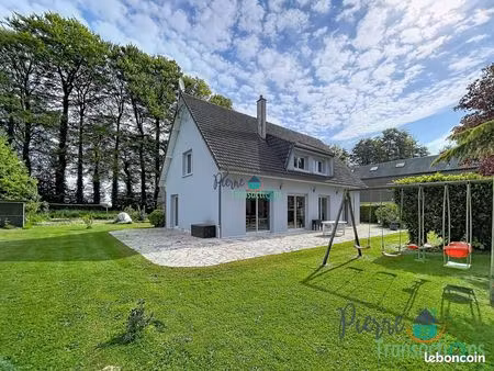 pavillon 5 pièces 160 m²
