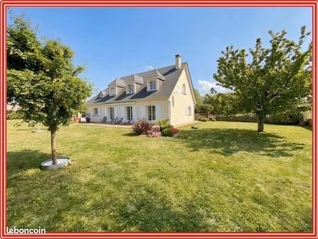 pavillon 7 pièces 150 m²