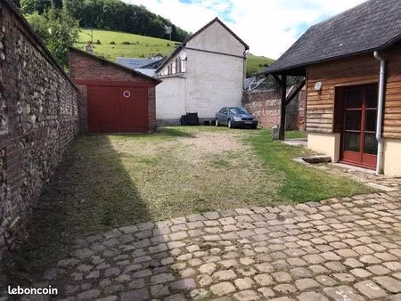 immeuble de six appartement