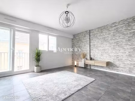 appartement 2 pièces 47 m²