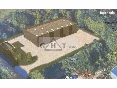 local industriel 400 m²