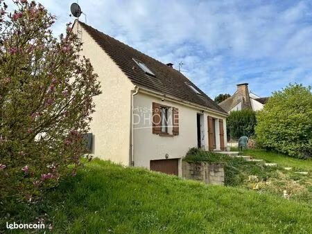 pavillon 5 pièces 110 m²