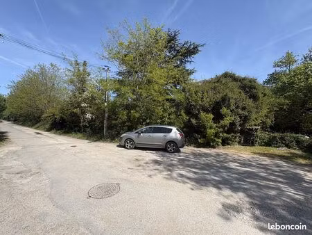 terrain 919 m² perthes
