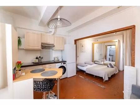 référence : 6738-yan - appartement 1 pièce en centre ville