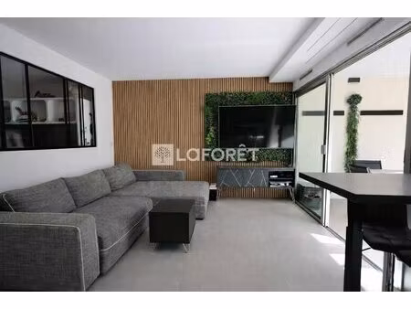 appartement antibes 3 pièce(s) 52.88 m2