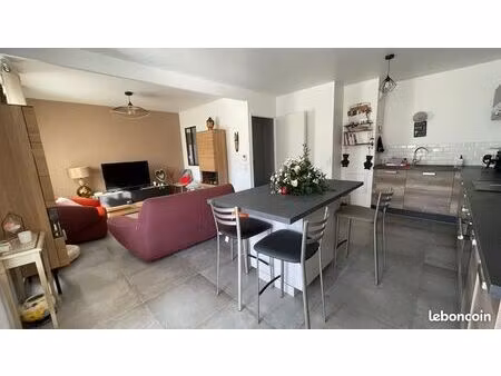 appartement 4 pièces 75 m²
