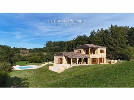 charme maison  vue magnifique