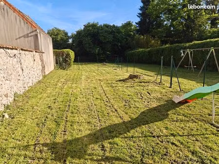 maison rénovée dpe a - 4 chambres - terrain 995m² - rare secteur