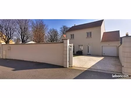 “coup de cœur assuré pour cette maison récente  lumineuse et parfaitement équipée  idéale 