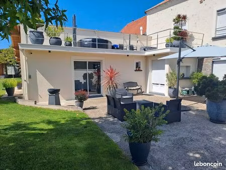 bien jolie maison de pierre rénovée
