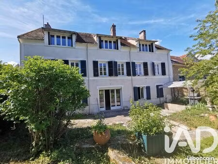 maison 10 pièces 260 m²
