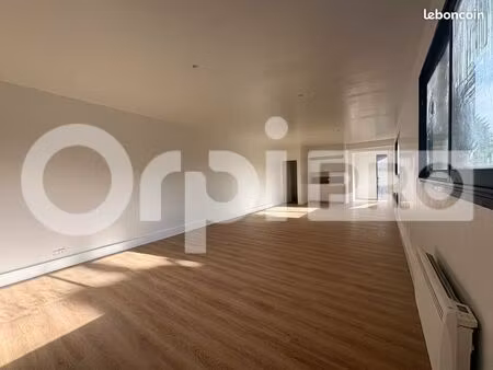 bureau 90 m²