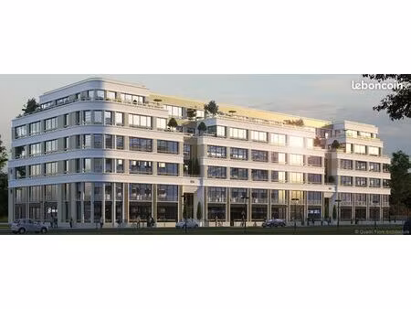 bureaux neufs en angle face à disneyland