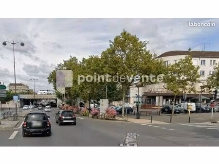 service immobilier 90 m²