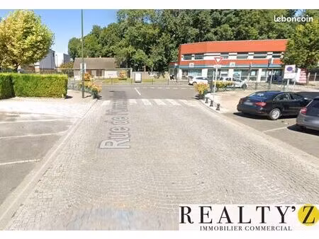 local commercial 100 m²