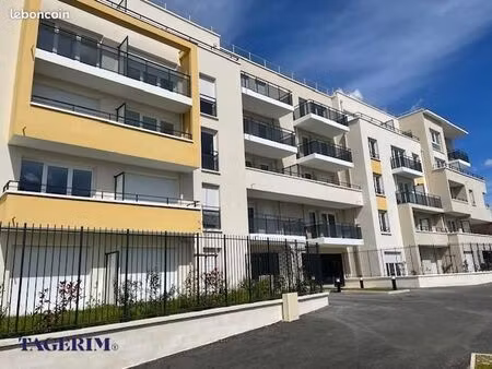 appartement 4 pièces 79 m²