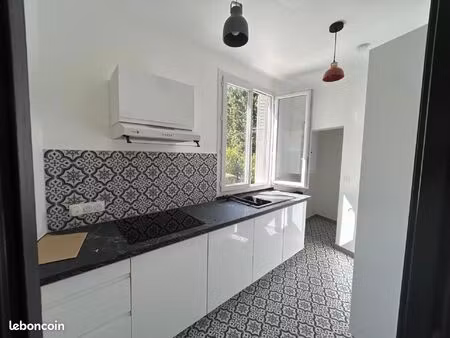 maison de village 6 pièces 80 m²