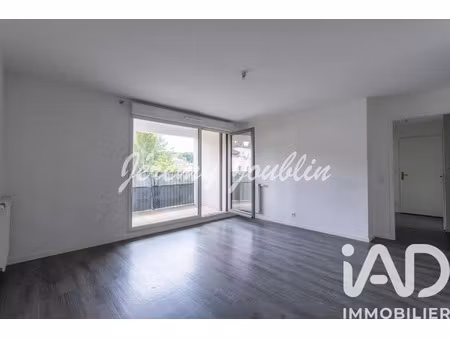 location appartement 3 pièces 57 m² à osny (95520)