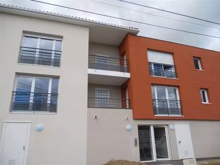 location appartement 2 pièces à bouaye (44830) : à louer 2 pièces / 39m² bouaye