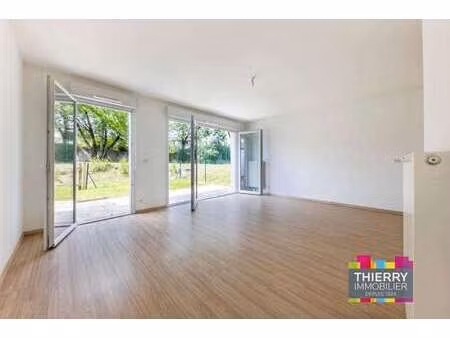 location appartement 3 pièces à rezé (44400) : à louer 3 pièces / 64m² rezé