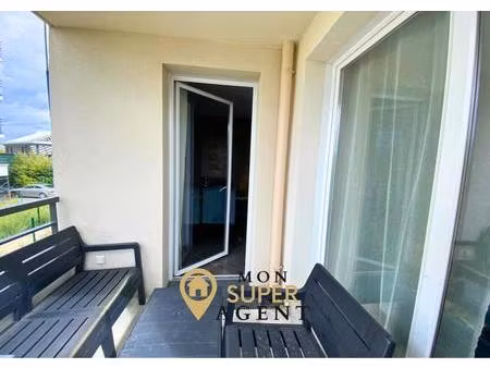appartement t4 avec deux loggias & double parking libre