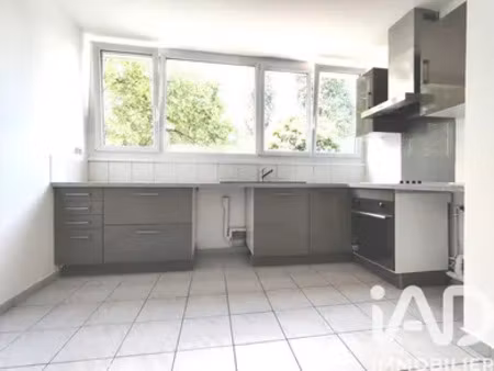 appartement à les ulis (91940)