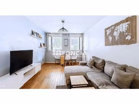 93500 montreuil 2 pieces excellent etat