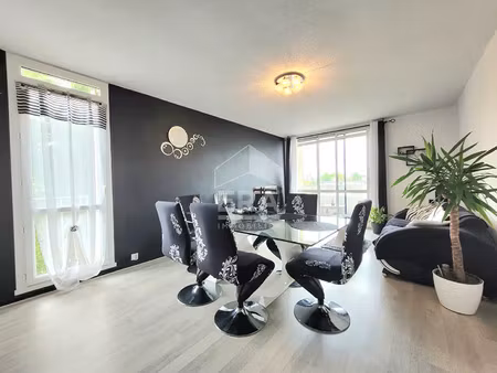 location appartement 4 pièces 84 m² à pau (64000)