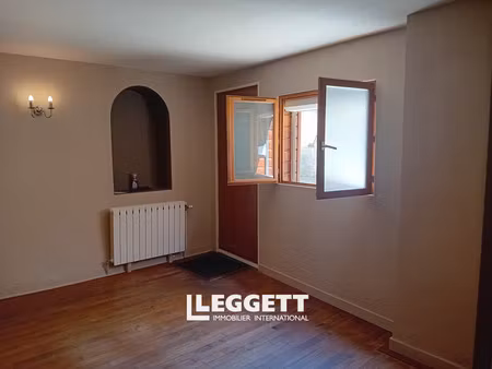 maison 5 pièce(s)  argentonnay