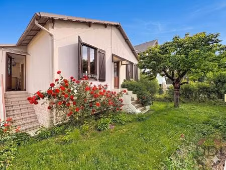 corbeil-essonnes - maison individuelle avec beau terrain dans quartier calme et recherché