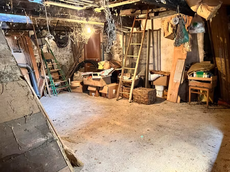 ancien atelier de charme à rénover la brigue