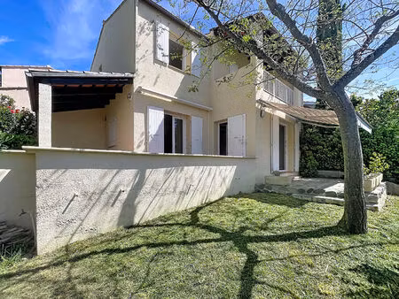 manosque  maison 4 pièces  cave  terrasses  garage et jardin attenant