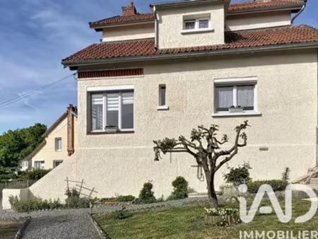 maison à poligny (77167)