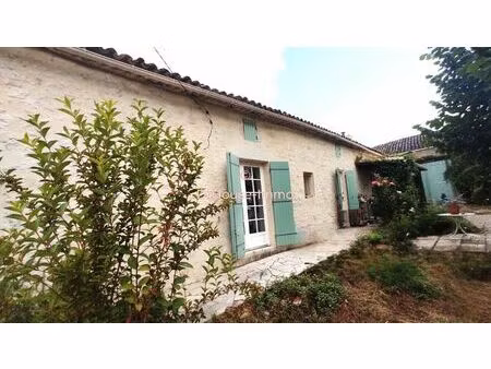 maison de campagne 70 m² deux chambres avec dépendance