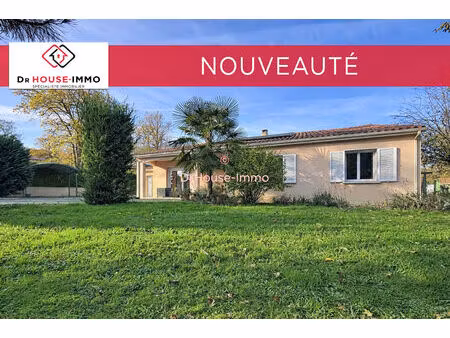 maison familiale de plain-pied avec piscine chauffée 4 chambres