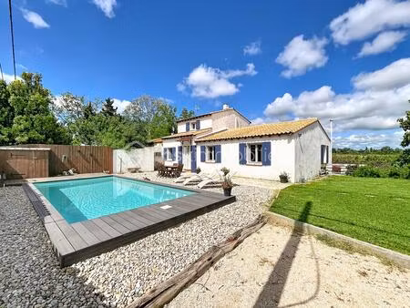 maison de 92 m² à arles